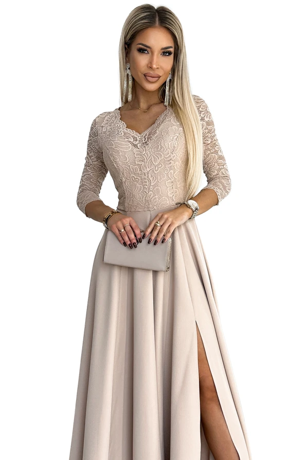 309-10 AMBER nėriniuota elegantiška ilga suknelė su iškirpte ir skeltuku ant kojos - SMĖLINĖ