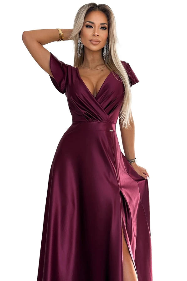 CRYSTAL satininė ilga suknelė su iškirpte - Bordo spalva