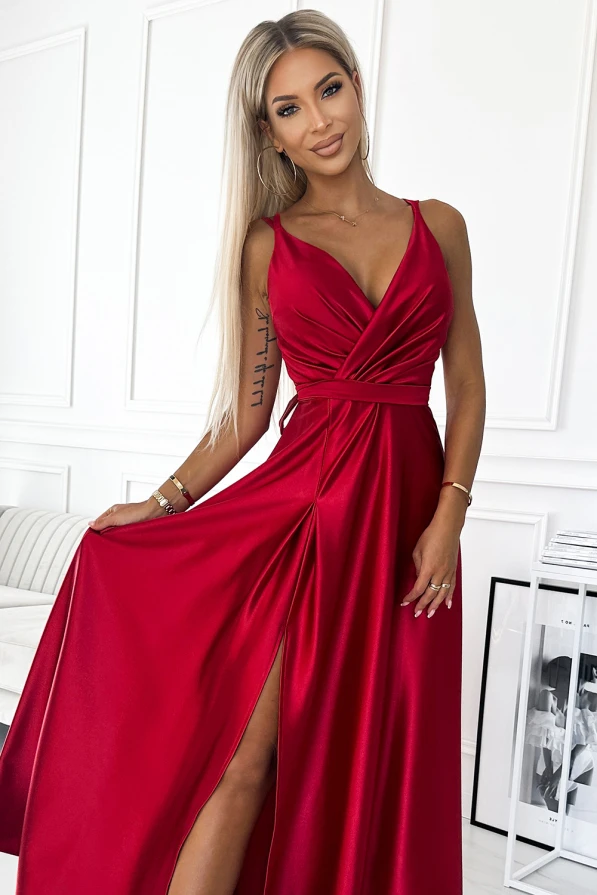 498-4 Ilga satininė suknelė su iškirpte ir dvigubomis petnešėlėmis - Raudona